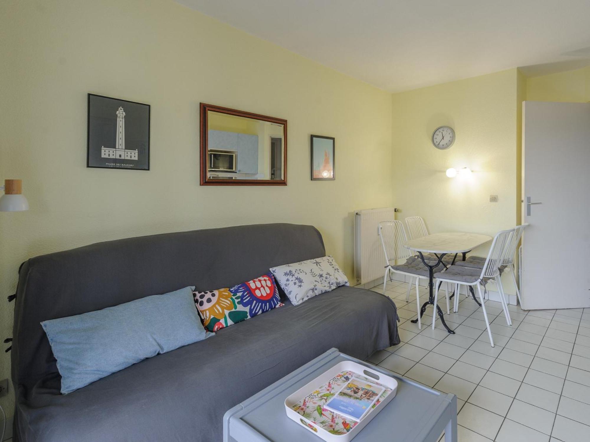 Apartment T2 A 50m De La Avec Piscine Et Terrasse - Chatelaillon-plage, 4 Personnes - Fr-1-535-50 Chatelaillon-Plage